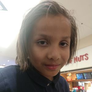 Meet your Posher, Eli